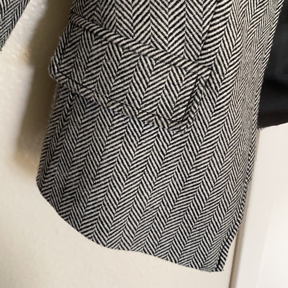 BANANA REPUBLIC herringbone blazer - Picture 5 of 9